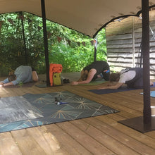 Load image into Gallery viewer, Woodland evening Retreats in Surrey