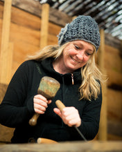 Load image into Gallery viewer, Wood Carving whole day Course